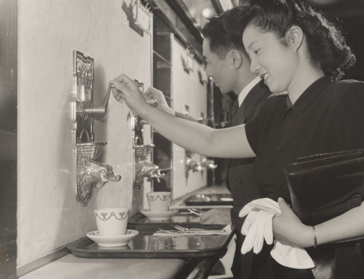 TheAutomat_Courtesy Of UC BerkeleyAndPhotographer-Hikaru Iwasaki-1944